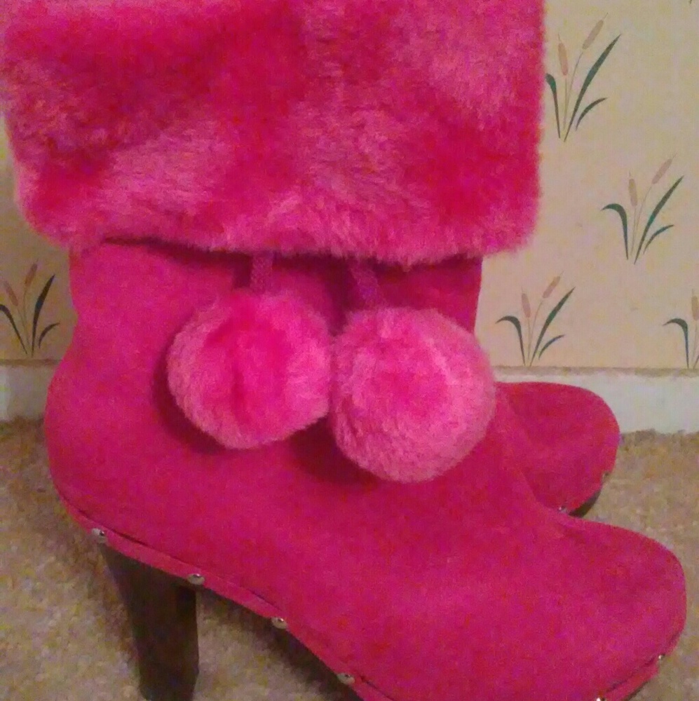 Pink Boots size 9